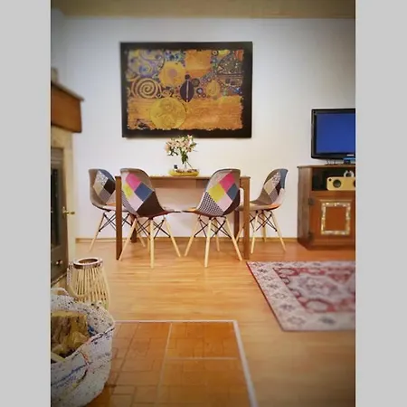 The Secret Lodge- New With Private Garage, Entire House Велико-Тырново