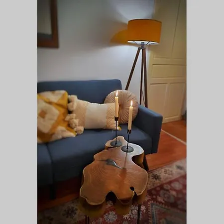 The Secret Lodge- New With Private Garage, Entire House Appartement *